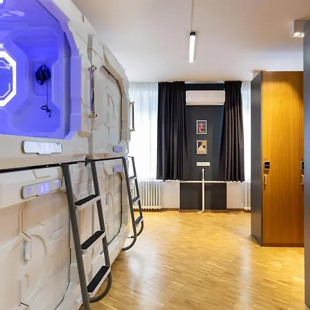 Spacehotel Karlsruhe-3
